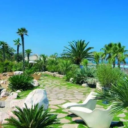 Open Space Romagna 12 Vicino Al Mare E Al Centro Apartament *